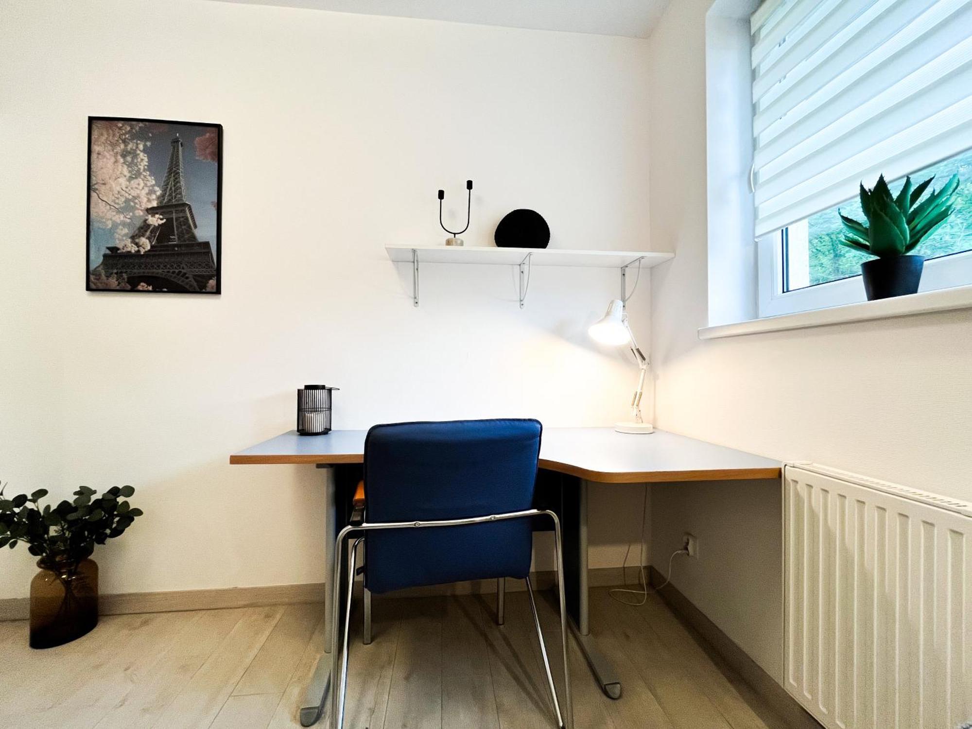 Ferienwohnung Walk To Park, Modern 2Bd Kitchen! Balcony, Parking Breslau Exterior foto